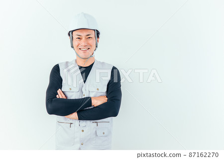 Carpenter / craftsman (arms folded) 87162270