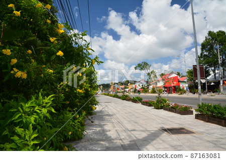 Phu Quoc Road in front of Salinda Hotel Phu Quoc Road in front of Salinda Hotel 87163081