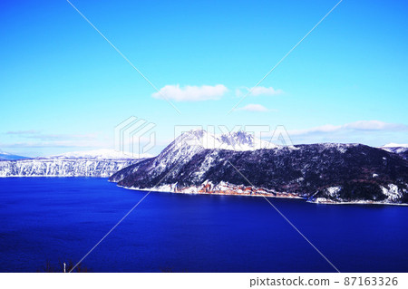 冬季摩週湖，北海道摩周山 87163326