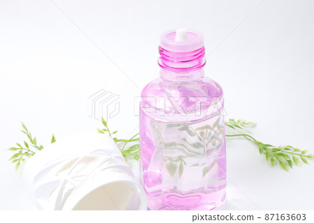除臭劑，家居用品，除臭劑，異味，日用品，日常生活，生活，日用品，清潔度，透明度，容器 87163603