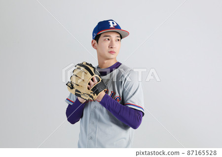 baseball sports player, asian korean man with motions 87165528
