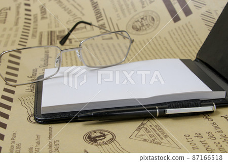 Notebook, appointment, stationery, stationery, memo, pen, ballpoint pen, business, glasses, glasses, miscellaneous goods, paper, writing utensils, work 87166518