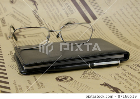 Notebook, appointment, stationery, stationery, memo, pen, ballpoint pen, business, glasses, glasses, miscellaneous goods, paper, writing utensils, work 87166519