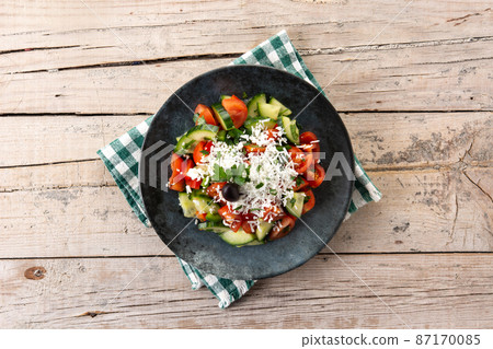 Traditional Bulgarian shopska salad 87170085
