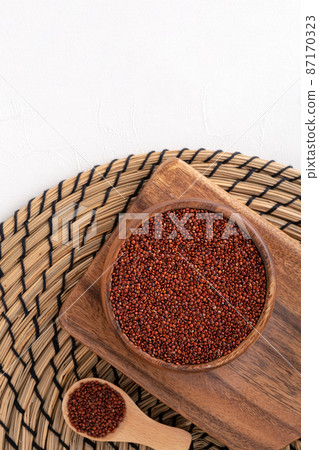 red quinoa quinoa healthy grains Red quinoa seed キノア red quinoa quinoa healthy grains Red quinoa seed キノア 87170323