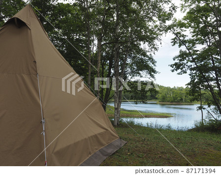 Lakeside camp 87171394