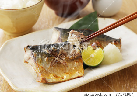 烤醃三文魚 烤醃三文魚 87171994