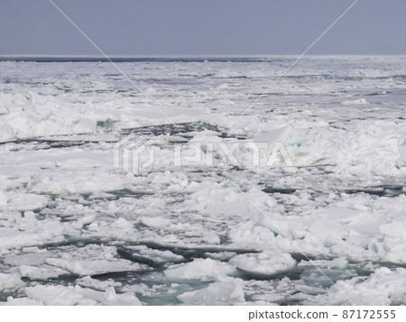 Abashiri City, Hokkaido, Aurora Drift Ice Cruise Abashiri City, Hokkaido, Aurora Drift Ice Cruise 87172555