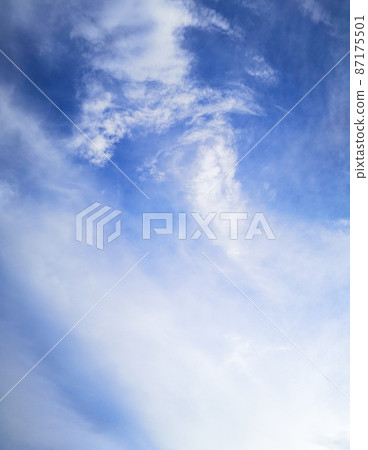 Beautiful blue sky and Beautiful cirrus cloud on sunny day. can use banner, background, wallpaper. 87175501