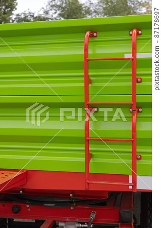 Farm Trailer Ladder 87178697
