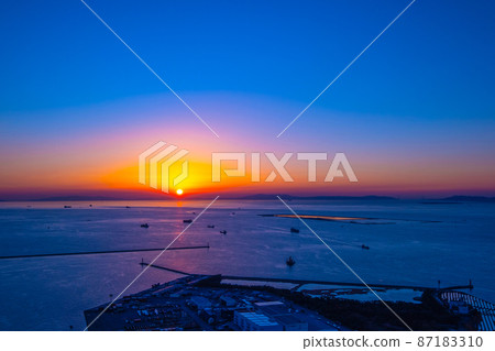 大阪南港的夜景 87183310