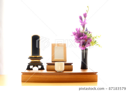 12號客廳裝飾的手祭壇和太平碑 87183579