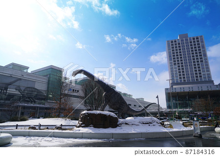 福井市站前恐龍廣場雪蓋冬季 87184316