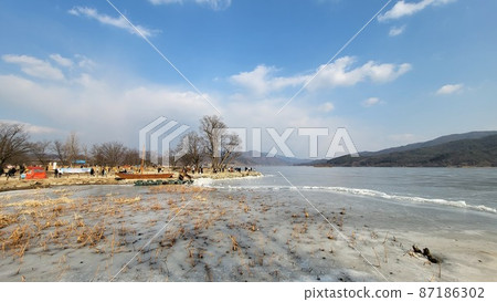 Winter head 87186302