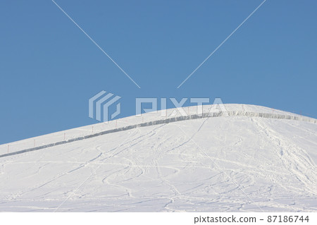 Moerenumakoen Mt. Moere Rhagades 雪崩新聞 Moerenumakoen Mt. Moere Rhagades 雪崩新聞 87186744