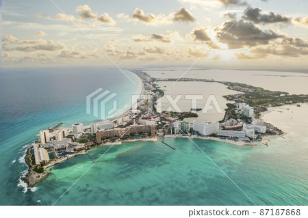 View of beautiful Hotels in the hotel zone of Cancun at sunset. Riviera Maya region in Quintana roo on Yucatan Peninsula 87187868