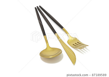 [Spoon, knife, fork] (depth synthesis) 87189589
