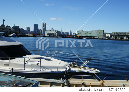 Shinyamashita Yacht Harbor Shinyamashita Yacht Harbor 87190821