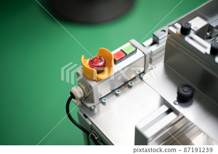 緊急停止開關的安裝 87191239