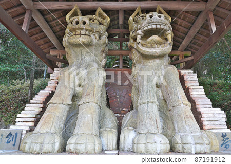 [The best Mino-yaki top dog in the world] Okawa, Suecho, Mizunami City, Gifu Prefecture 87191912