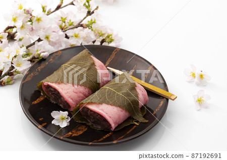 Spring Japanese sweets Sakuramochi _ Chomeiji Mochi Spring Japanese sweets Sakuramochi _ Chomeiji Mochi 87192691