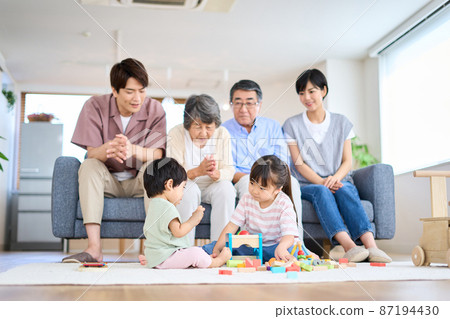 Three generations family image 87194430