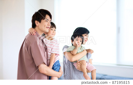 4 people family image 87195815