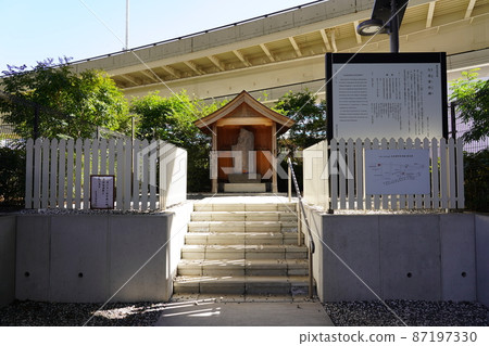 未加工的大麥案紀念碑 未加工的大麥案紀念碑 87197330