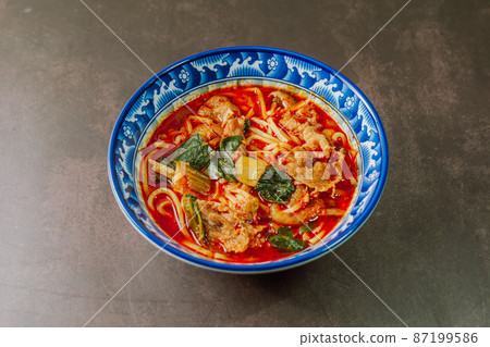 辣中國大理石馬拉松麵條食物 辣中國大理石馬拉松麵條食物 87199586
