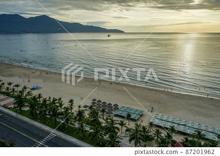 Dusk on the beach in Danang 87201962