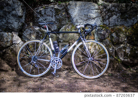 Ishigaki and black road bike Ishigaki and black road bike 87203637