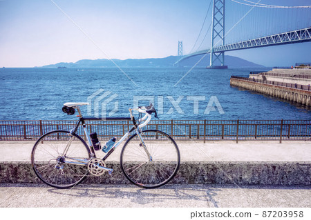 Akashi Kaikyo Bridge and Road Bike Akashi Kaikyo Bridge and Road Bike 87203958