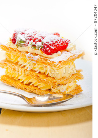 napoleon strawberry cake dessert napoleon strawberry cake dessert 87204047
