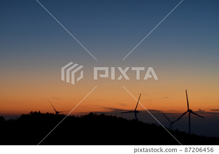 Mie Prefecture Aoyama Highlands Windmill and Sunset 87206456