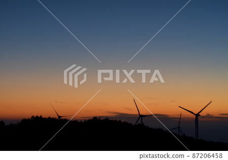 Mie Prefecture Aoyama Highlands Windmill and Sunset 87206458