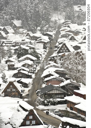 Snowy Shirakawa-go seen from the observatory, taken on February 24, 2022 Snowy Shirakawa-go seen from the observatory, taken on February 24, 2022 87206804
