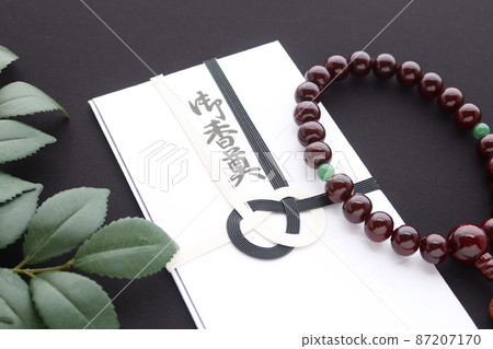 葬禮上提供的香袋和珠子 5 葬禮上提供的香袋和珠子 5 87207170
