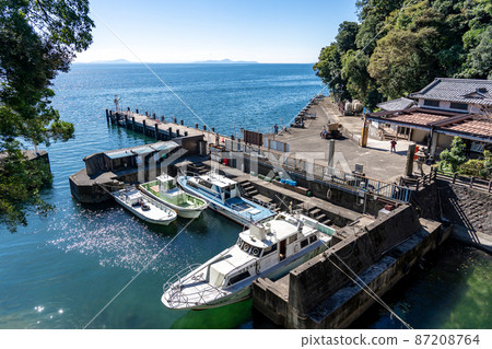 View of the dock of Chikubu Island in the morning on Lake Biwa, Nagahama City, Shiga Prefecture View of the dock of Chikubu Island in the morning on Lake Biwa, Nagahama City, Shiga Prefecture 87208764
