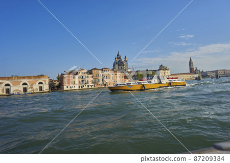 Italy Venezia maritime city Italy Venezia maritime city 87209384