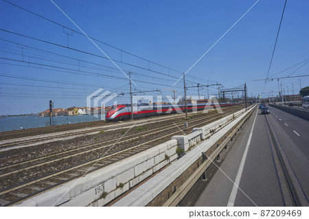 意大利威尼斯海上城市 87209469