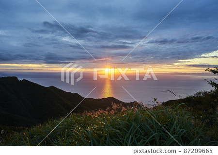 彌彥山黃昏 87209665