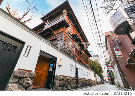 新潟市Nabechaya街 87214210