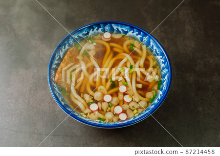 日本料理魚醬烏冬麵碗 日本料理魚醬烏冬麵碗 87214458