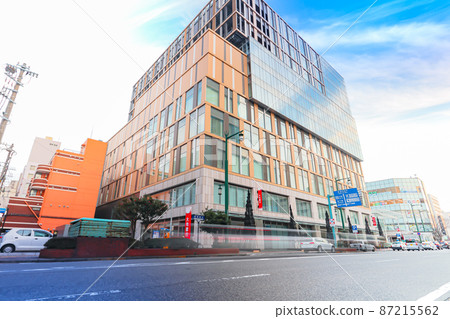 從新潟市西堀通(寺町通)看到的古町流風 從新潟市西堀通(寺町通)看到的古町流風 87215562