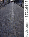 Straight cobblestone sidewalk 87216447