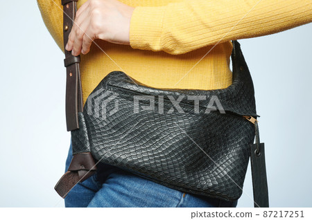 Black leather handbag Black leather handbag 87217251
