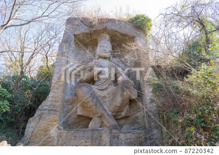 Makaibutsu (Takatoriyama Park) 87220342