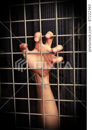 hand behind the lattice hand behind the lattice 87222363