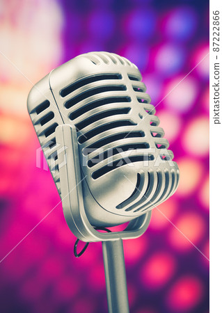 microphone retro on purple disco background 87222866