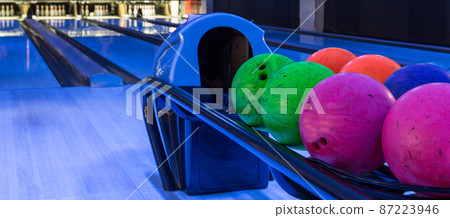 Bowling balls Bowling balls 87223946